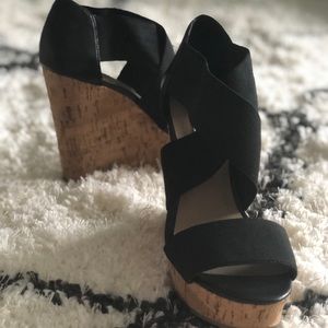 Steve Madden platform sandals